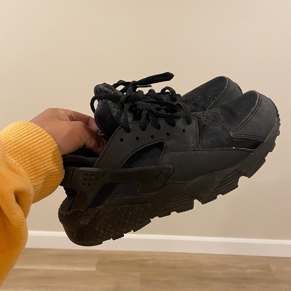 Nike Hurache - Picture 1 of 3